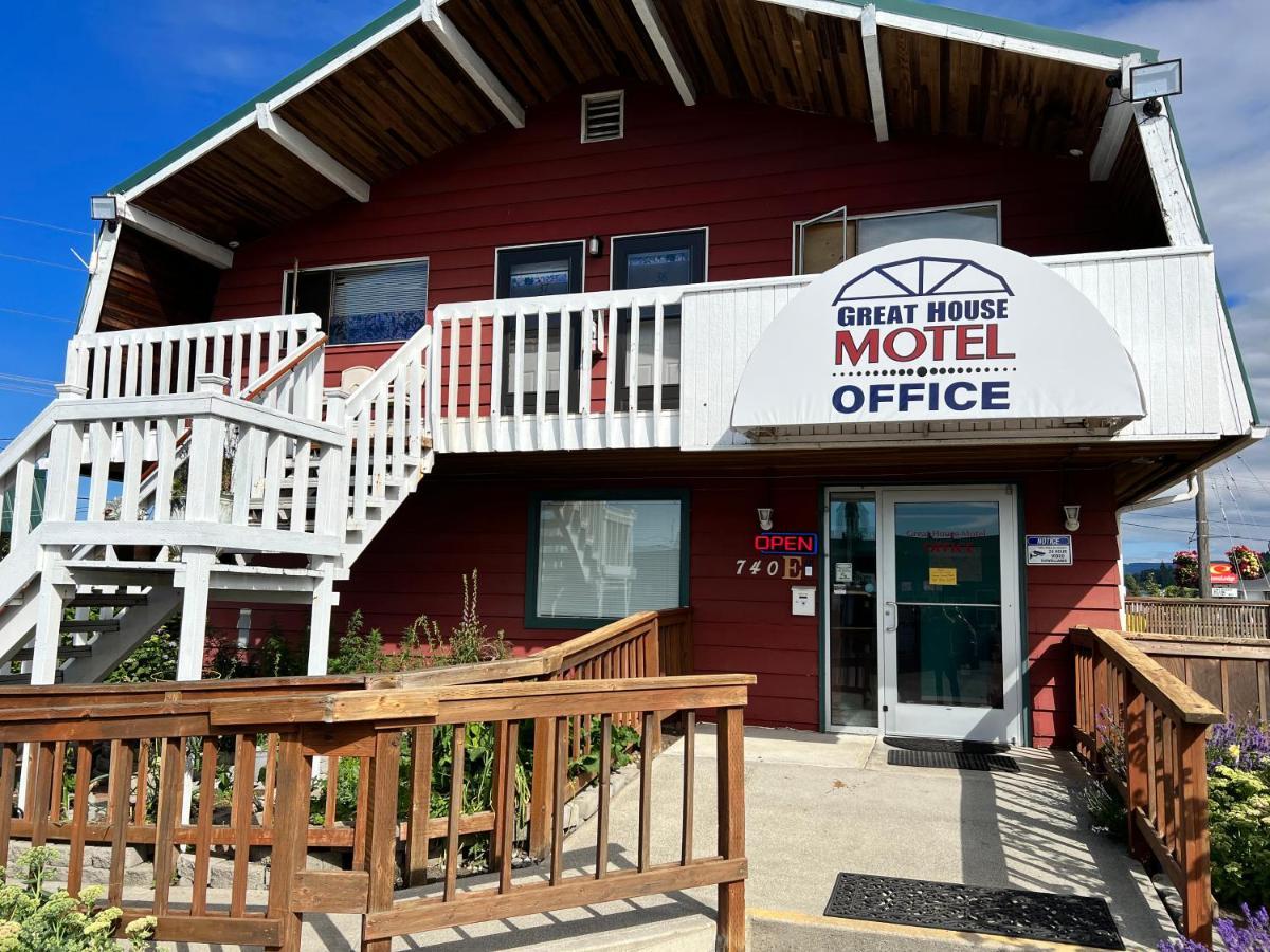 סקווים Great House Motel מראה חיצוני תמונה